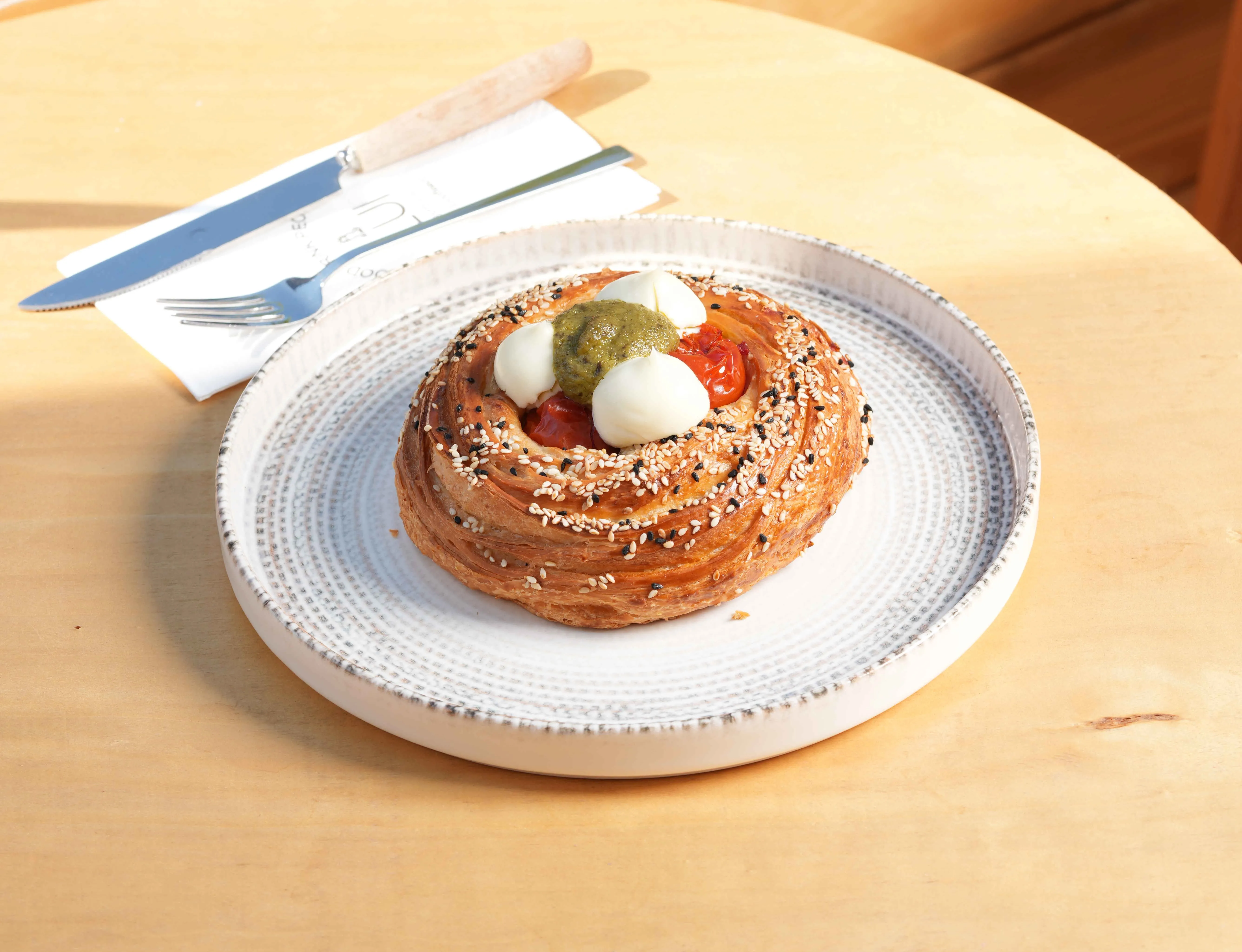 Pesto Bun
